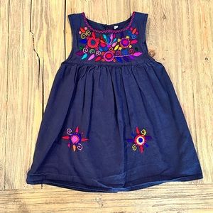 Sz 4 girls embroidered dress made in Mexico